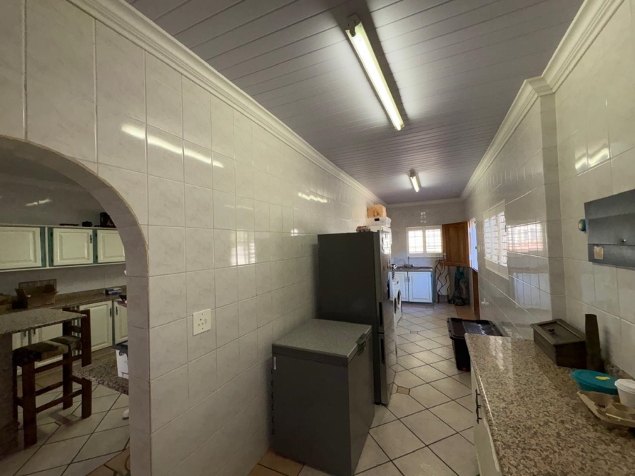 4 Bedroom Property for Sale in Safari Gardens North West